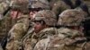 Історик Макк'ю іронічно перефразувала реакцію РФ на бажання Польщі мати військову базу США