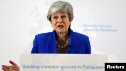 May dijo que intentará nuevamente la semana del 3 de junio pedir a los legisladores que voten sobre un proyecto de acuerdo sobre las condiciones de salida de la Unión Europea.