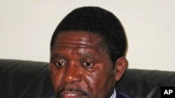Isaias Samakuva.