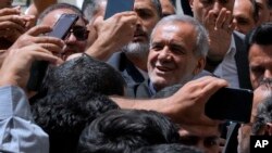 Məsud Pezeşkian. Tehran, İran. 5 iyul, 2024. 