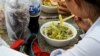 សិស្សានុសិស្ស​និង​គ្រូ​បង្រៀន​សាទរ​និង​ជំរុញ​ឱ្យ​ពង្រឹង​វិធានការ​ត្រួតពិនិត្យ​ចំណី​អាហារ​តាម​សាលារៀន