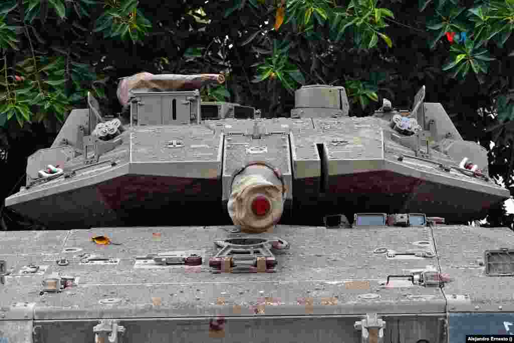 Detalle de la torreta de un tanque israelí emplazado en la frontera con Líbano, el 31 de octubre de 2023.