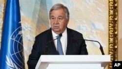 Sekretaris Jenderal PBB Antonio Guterres berbicara di Doha, Qatar (foto: dok). 