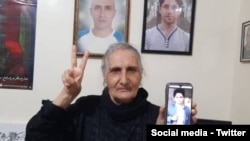 گوهر عشقی