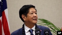 资料照：菲律宾总统费迪南德·小马科斯（Ferdinand Marcos Jr.）访问美国夏威夷。（2023年11月19日）