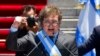 Argentina dejará de renovar miles de contratos del estado