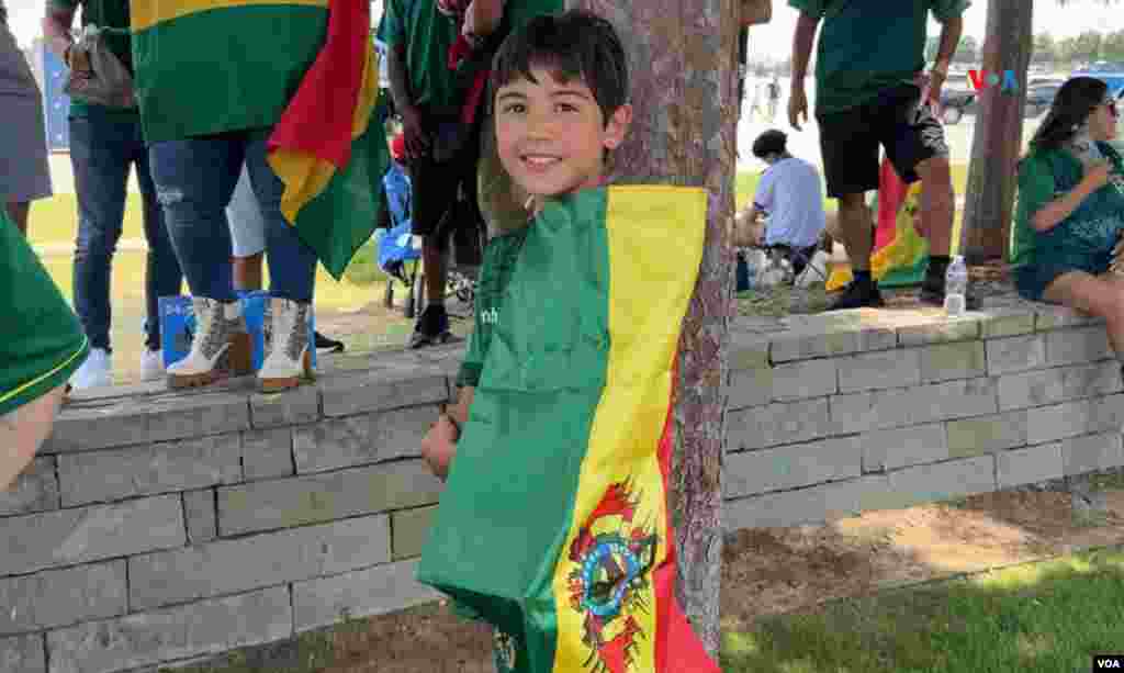 Bolivia no tuvo respuesta en ningún momento del encuentro y se vio superado física y futbolísticamente en todos los sectores del campo por su rival, casi sin aproximaciones a la portería.
