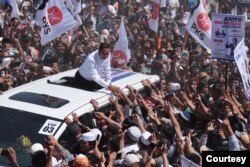 Calon presiden nomor urut 01, Anies Baswedan, safari politiknya ke Mataram, Nusa Tenggara Barat (NTB), Selasa (6/1). (Courtesy: TPN AMIN)