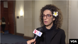 مسیح علی‌نژاد، روزنامه‌نگار و مجری برنامه‌ تبلت صدای آمریکا