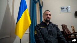 烏克蘭戰略工業部部長奧列克桑德爾·卡米申（Oleksandr Kamyshin）在烏克蘭首都基輔接受美聯社採訪。 （資料照片：2023年11月3日）
