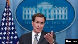 El Coordinador del Consejo de Seguridad Nacional para Comunicaciones Estratégicas, John Kirby, habla durante la conferencia de prensa diaria en la Casa Blanca en Washington, el 23 de junio de 2023.