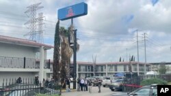 El FBI en el lugar de un tiroteo en la parte norte de Houston el 23 de marzo de 2023.

