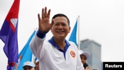 ឯកសារ៖ លោក ហ៊ុន ម៉ាណែត ក្នុងពេល យុទ្ធនាការ​ឃោសនា​បោះឆ្នោត​ចុងក្រោយ​របស់​គណបក្ស​ប្រជាជន​កម្ពុជា សម្រាប់​ការបោះឆ្នោត​ជាតិ​ឆ្នាំ២០២៣ នៅ​រាជធានី​ភ្នំពេញ ប្រទេស​កម្ពុជា កាលពី​ថ្ងៃទី២១ ខែកក្កដា ឆ្នាំ២០២៣។