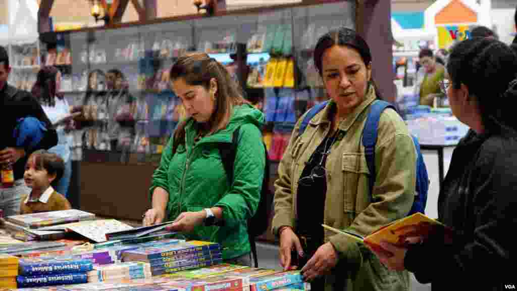 Música, conferencias, talleres, bailes y conversatorios se vivirán en la Feria alrededor de los libros, los autores y la cultura de diferentes países.