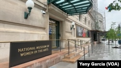 Vista del Museo Nacional de Mujeres en las Artes, en Washington, es la primera institución de su tipo en el mundo dedicada únicamente a promover y estudiar la obra de artistas femeninas.