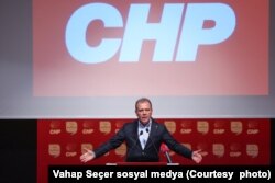 Seçer geç açıklansa da adaylığıyla ilgili aklında soru işareti oluşmadığını söylüyor.