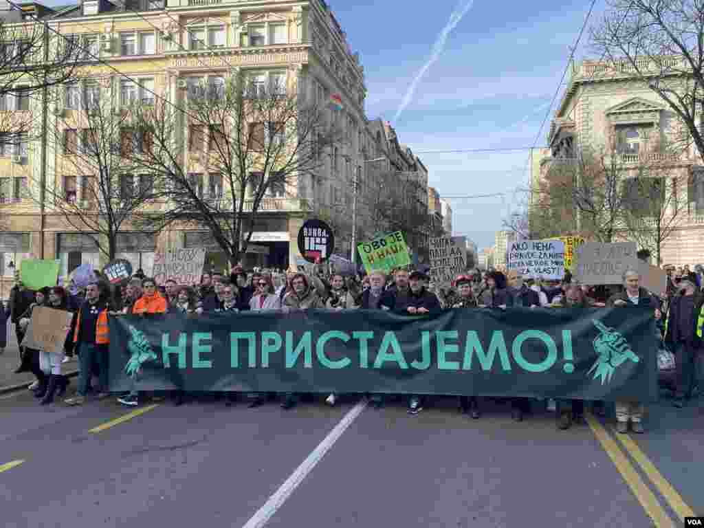 Organizator skupa bila je građanska inicijativa ProGlas, a održan je pod geslom "Ne pristajemo" (Foto: Glas Amerike/Stefan Miljuš)