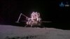 Сондата Chang'e-6 носи примероци од површината на Месечината, два дена откако стана првото вселенско летало што слета на далечната страна на Месечината.