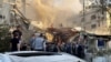 Asap mengepul setelah apa yang disebut media Iran sebagai serangan Israel terhadap fasilitas diplomatik Iran di Damaskus, Suriah, 1 April 2024. (Foto: REUTERS/Firas Makdesi)