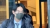 判刑九月，坐牢三月 在美威胁民主活动人士的中国学生吴啸雷获减刑回中国