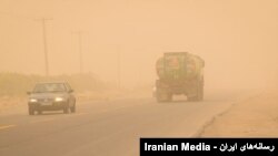 طوفان شن در استان سیستان و بلوچستان (آرشیو)