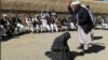 Taliban Hukum Cambuk 20 Warga Afghanistan atas Dugaan Perzinahan