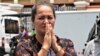 ភរិយា​លោក ថាច់ សេដ្ឋា ទទូច​ឱ្យ​តុលាការ​ដោះលែង​ស្វាមី​ខ្លួន ក្រោយ​លើក​ពេល​សវនាការ