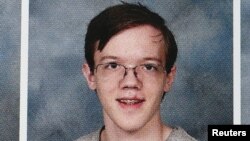 Thomas Matthew Crooks num anuário escolar de 2020, identificado pela FBI como "sujeito envolvido" na tentativa de assassinato do ex-presidente Donald Trump me Bethel Park, Pensilvânia, 14 julho 2024