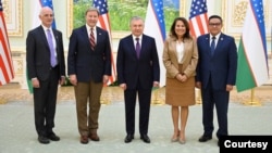 AQSh qonunchilari Toshkentda Prezident Mirziyoyev bilan suhbat qurdi, 27-mart, 2024 