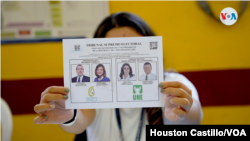 Sandra Torres y Bernardo Arévalo se enfrentan en un balotaje en Guatemala este domingo 20 de agosto. Foto Houston Castillo, VOA