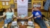 Новинарите и медиумските работници со крводарителска акција за светскиот ден на слобода на медиумите