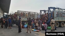 ရွှေကုက္ကိုလ် တိုက်ပွဲကြောင့် ထိုင်းဘက် စစ်ရှောင်လာသူများ။ (Photo: VOA Burmese)