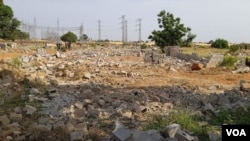 Ruínas de casas demolidas no Zango 3, Luanda, Angola
