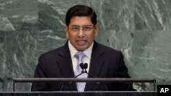 བལ་ཡུལ་གྱི་ཕྱི་སྲིད་བློན་ཆེན་གཞོན་པ་ན་ར་ཡན་ཀ་ཇཱི་ཤ་རེ་ས་ཐ་
