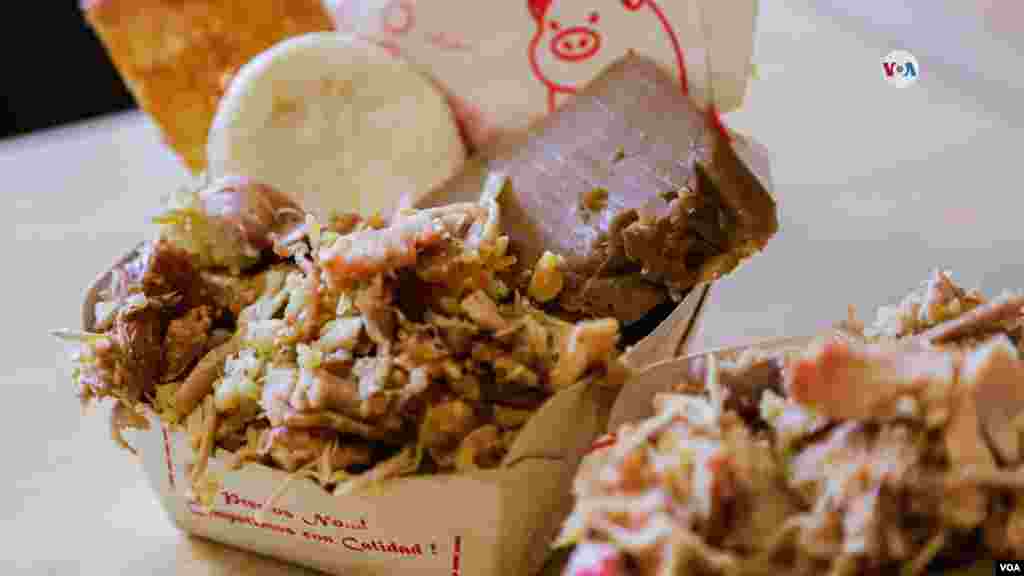 Taste Atlas, un sitio especializado en platos tradicionales, calificó a la lechona como el quinto mejor plato del mundo a base de cerdo.