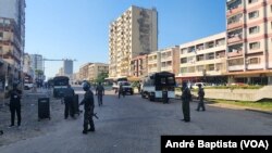 Polícia bloqueia acesso a praça de Maputo onde se realizaria uma marcha de homenagem ao rapper Azagaia, Moçambique