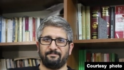 Dr. Îsmet Konak