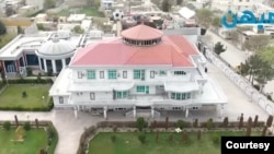 Afg'onistonda mana shunday bo'sh yotgan dang'illama hovlilar ko'p (Maihan TV)