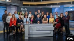 Агентство глобальних медіа США оголосило переможців 22-ї журналістської нагороди імені Девіда Берка. Премія присуджується щорічно із 2001 року. Церемонія вручення відбулася напередодні Всесвітнього дня свободи преси. Серед переможців - Українська служба Голосу Америки.
