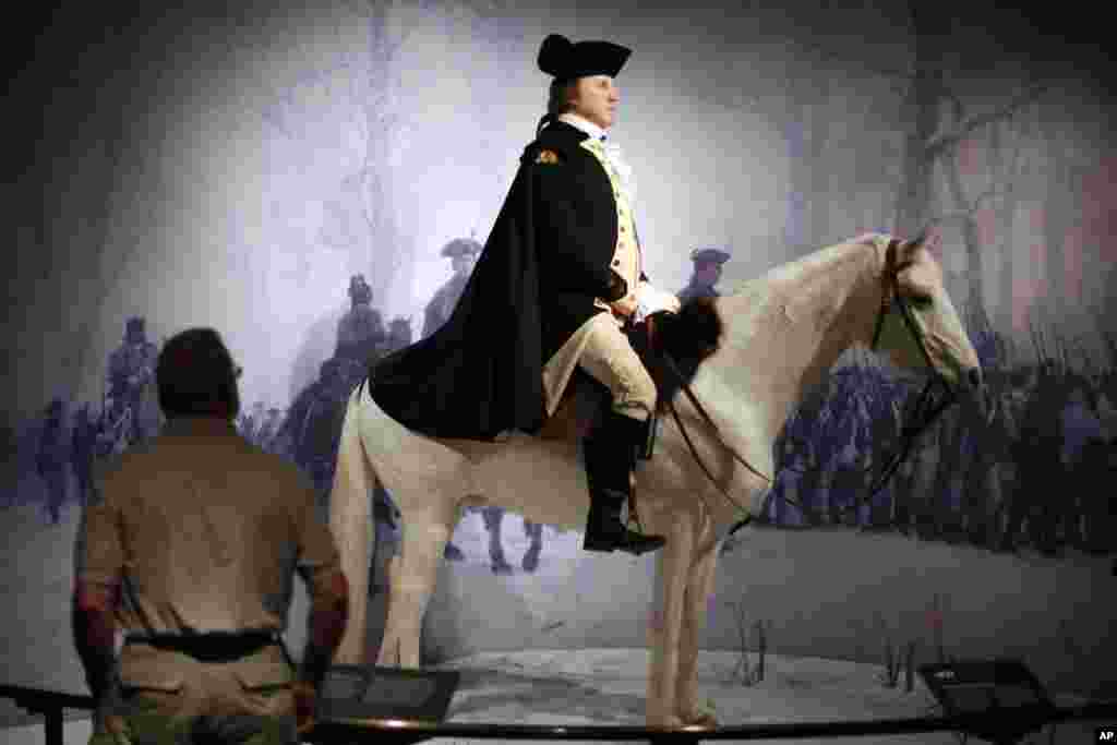 George Washington, conocido como "el padre de Estados Unidos", es el único presidente en la historia del país que alcanzó la más alta posición como candidato independiente. Washington incluso fue un gran crítico del establecimiento de partidos políticos.