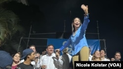 Henry Alviarez, coordinador nacional del partido Vente Venezuela junto a la aspirante presidencial, María Corina Machado. 