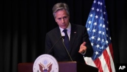 Menteri Luar Negeri AS Antony Blinken, dalam konferensi pers di Kedutaan Amerika Serikat di Beijing, China, 26 April 2024. (AP/Tatan Syuflana)