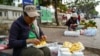 ពលករ​ឡាវ​ដែល​ប្រឈម​នឹង​ស្ថានភាព​សេដ្ឋកិច្ច​មិន​ល្អ ស្វែងរក​ការងារ​នៅ​ប្រទេស​ផ្សេង