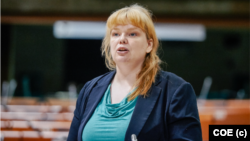 Sunna Evarsdottir