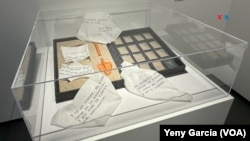 La instalación de la chilena María Verónica San Martín en el NWMA explora de las vivencias y recuerdos de las familias de desaparecidos durante el gobierno de Augusto Pinochet.