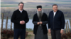 O "Vaskršnjem saboru": Vučićeva predizborna igra i pokušaj zastrašivanja Zapada