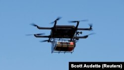 Dostavni dron američke kompanije UPS (REUTERS/Scott Audette)