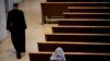 Minoritas Konservatif (Mungkin) Ubah Wajah Gereja Katolik AS