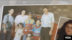Në foto: Elhame Muqolli dhe familja e saj