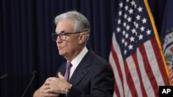 美联储主席杰罗姆·鲍威尔在联邦公开市场委员会的会议之后在华盛顿举行的记者会上讲话。(2023年9月20日)
